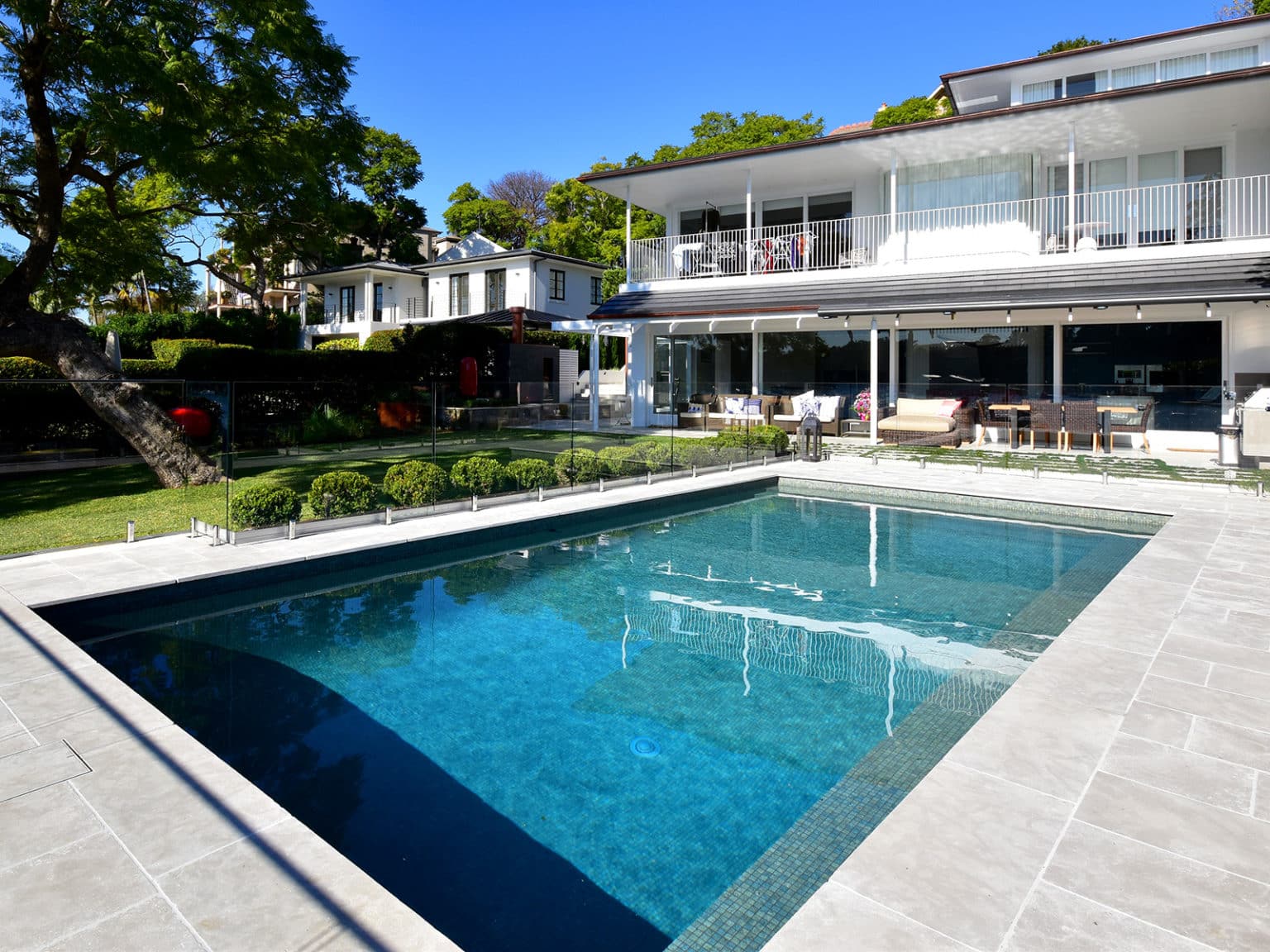 Ezarri Swimming Pool  Mosaic Tile Zen  Bali  Stone Europe 